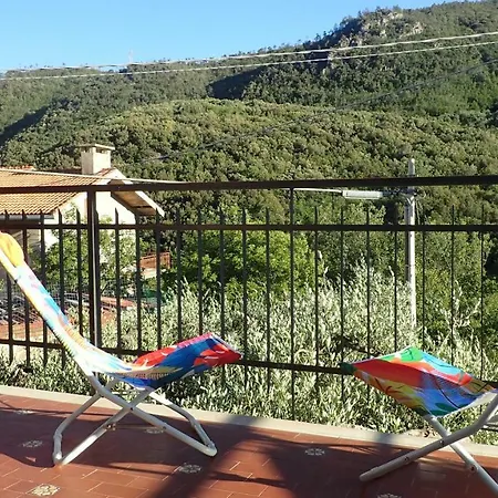 Casetta Al Mare 度假居 Giustenice